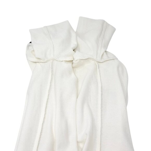 CHANEL Vintage 96P CC Mark Logo Cardigan Knit Button #46 White Black [106347] - Picture 8 of 12